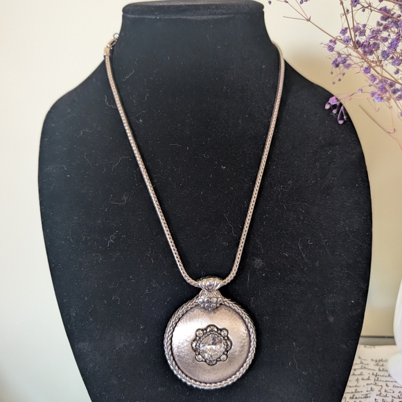 Brighton Jewelery Silver Pendant Necklace - Picture 1 of 14